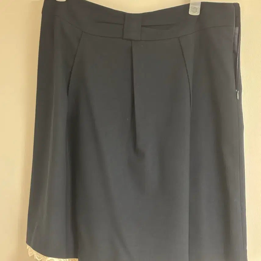 [BUNJANG] Shakiri Bow Wool Lace Skirt - Navy / 샤키리 Shakiri 보우 울 레이스 스커트 네이비