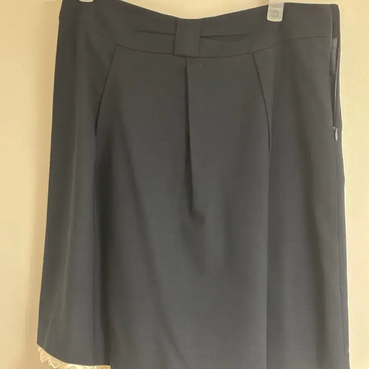 [BUNJANG] Shakiri Bow Wool Lace Skirt - Navy / 샤키리 Shakiri 보우 울 레이스 스커트 네이비