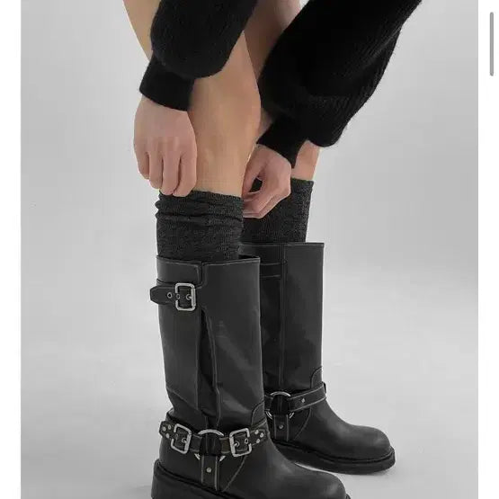 [BUNJANG] Black Up Buckle Mid Boots / 블랙업 버클 미들부츠