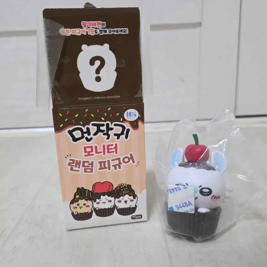 [BUNJANG] Munjakgwi Momongga Random Figure / 먼작귀 모니터 랜덤 피규어 모몽가