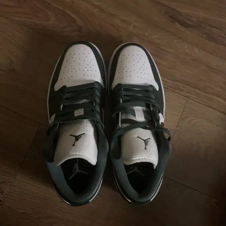[BUNJANG] Nike Air Jordan 265 Sneakers / 나이키 에어 조던 265