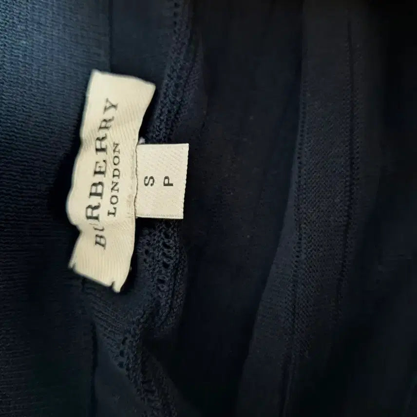 [BUNJANG] Burberry Rayon Banding Knit Skirt S / 버버리 레이온 밴딩 니트스커트 S