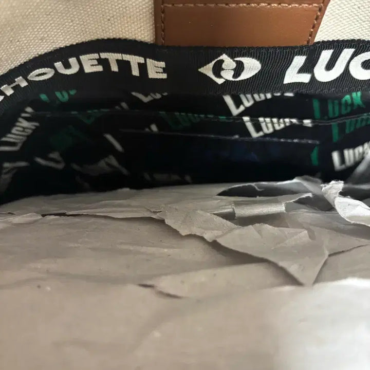 [BUNJANG] Lucky Chouette Canvas Tote Bag / 럭키슈에뜨 캔버스 토트백 새것