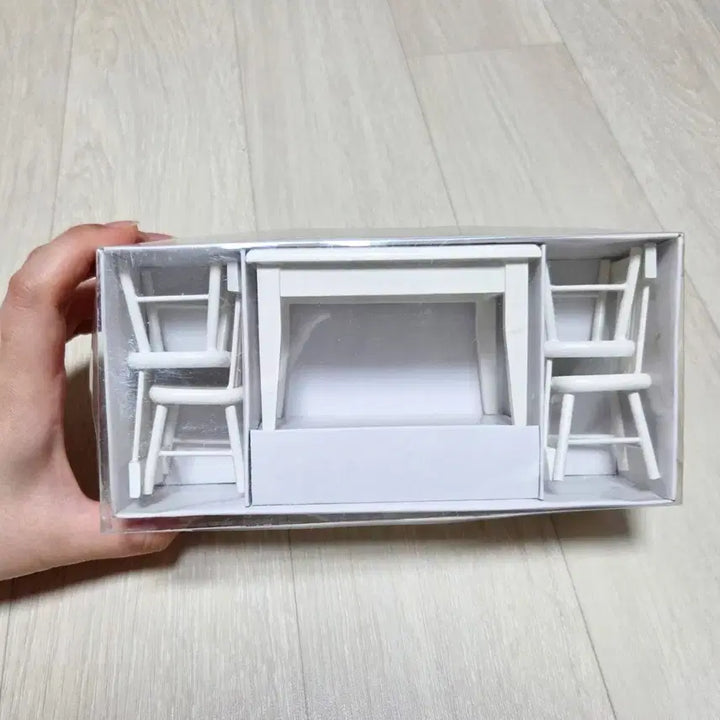 [BUNJANG] Obitsu11 White Table and Chair Set / 오비츠11 호환 가구화이트 식탁+의자 세트
