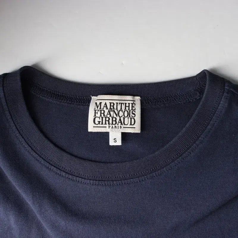 [BUNJANG] Marithe Francois Girbaud Navy Logo Crop T-shirt (S) / 마리떼 프랑소와 저버 네이비 로고 크롭 티 S