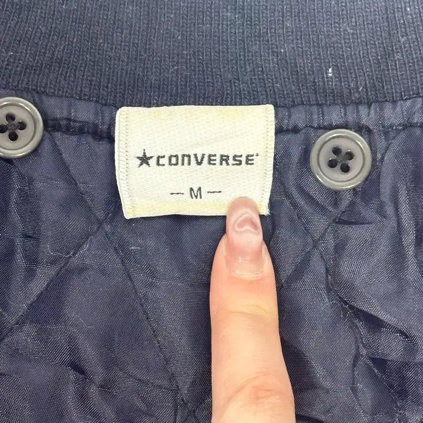 [BUNJANG] Converse Navy Old School Quilted Varsity Jacket / 컨버스 네이비 올드스쿨 누빔 바시티 자켓 스타디움 점퍼 M