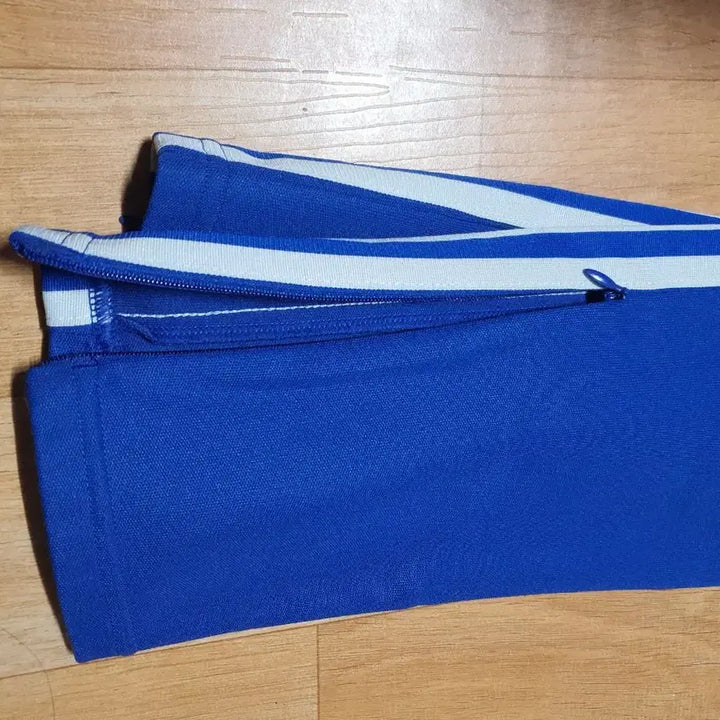 [SOLD OUT] 아디다스 유로파 트랙탑 상하의 세트 판매합니다