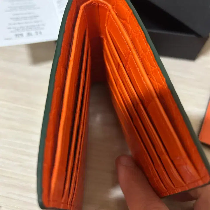 [SOLD OUT] 인피니토 악어 반지갑