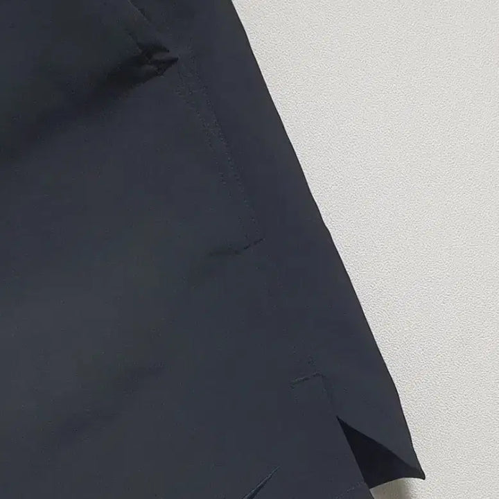 [SOLD OUT] 나이키 신형 블랙로고 드라이핏 기능성 반바지 XL사이즈