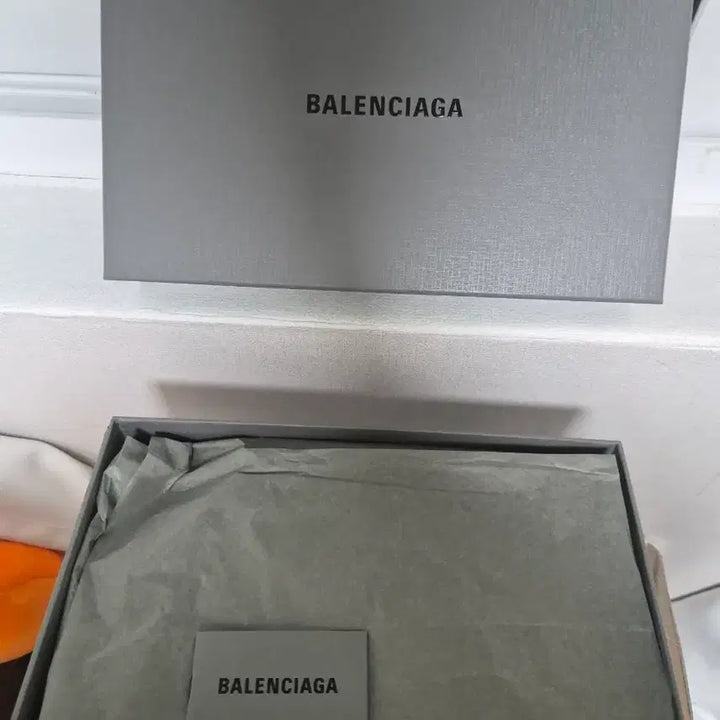 [BUNJANG] Balenciaga Teddy Mules Size 38 / 발렌시아가 테디 뮬 38사이즈 새상품