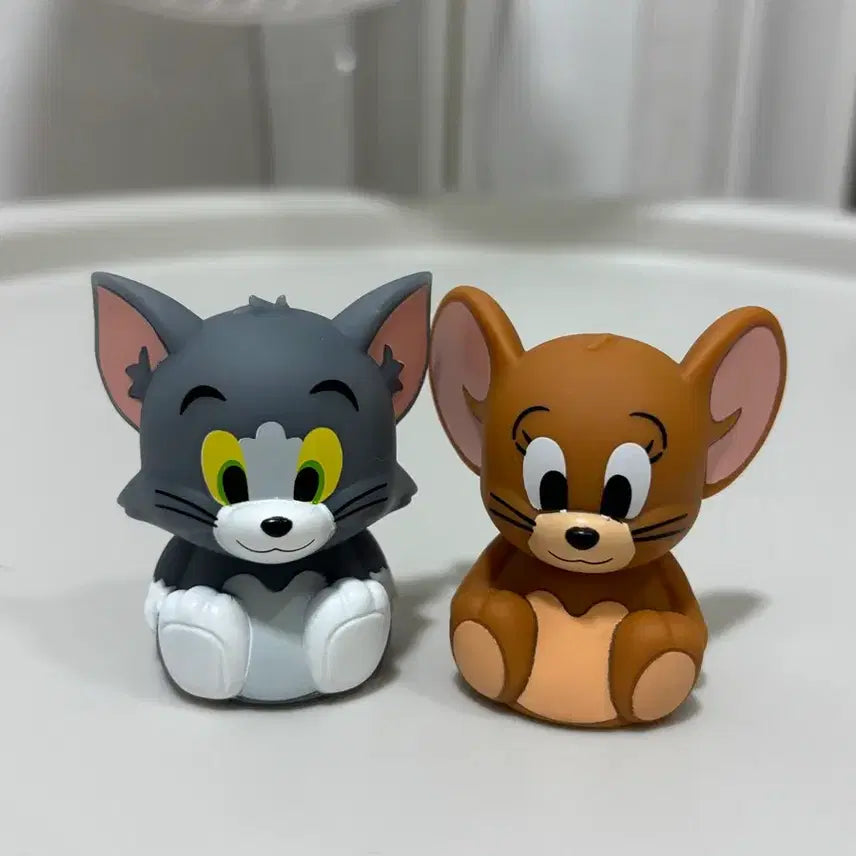 [BUNJANG] Tom and Jerry Figure Mood Lamp / 톰과제리 피규어 가챠 무드등