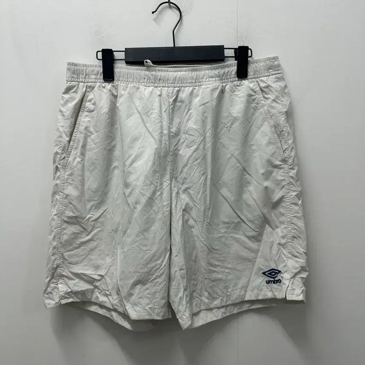 [BUNJANG] Umbro Vintage White Shorts XL / [만원 아라비아빈티지]엄브로 반바지 화이트 XL