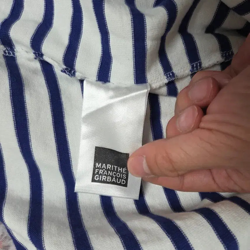 [SOLD OUT] 마리떼 프랑소와 저버  패치 스트라이프 티셔츠 M