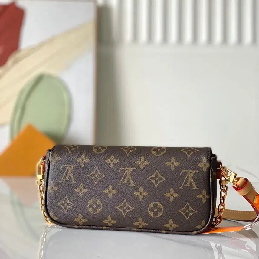 [BUNJANG] Chanel/Louis Vuitton/Gucci Used Designer Bag / [일본 직구]중고 명품 가방 구매대행(샤 넬/루이비통/구찌)