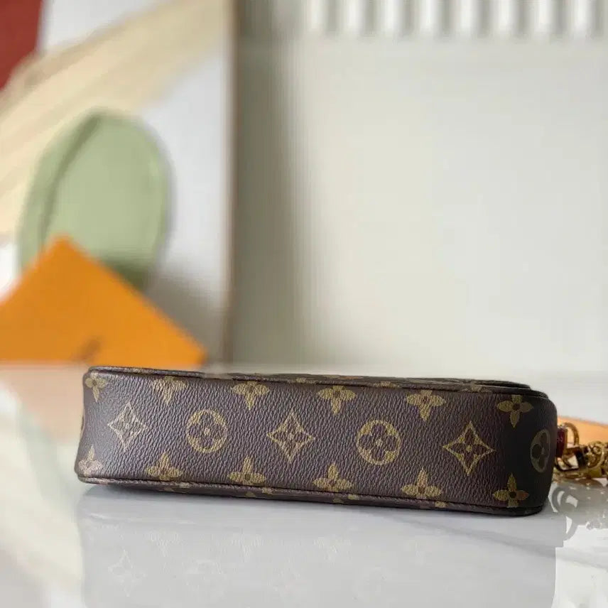 [BUNJANG] Chanel/Louis Vuitton/Gucci Used Designer Bag / [일본 직구]중고 명품 가방 구매대행(샤 넬/루이비통/구찌)
