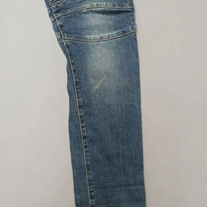[SOLD OUT] [32] 발망 진청 워싱 바이커진 청바지
