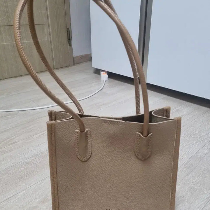 [BUNJANG] Beige Leather Tote Bag / 여성가방