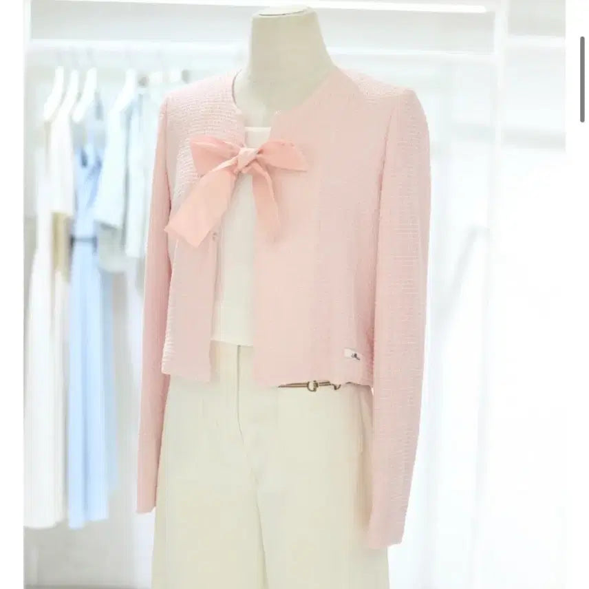 [SOLD OUT] [택있는미개봉새제품] 색감너무이쁨 잇미샤 리본 디테쳐블 자켓  정가 26