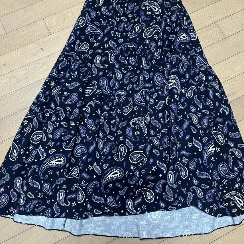 [BUNJANG] Lucky Chouette Paisley Long Skirt / 럭키슈에뜨 페이즐리 롱 스커트 36사이즈