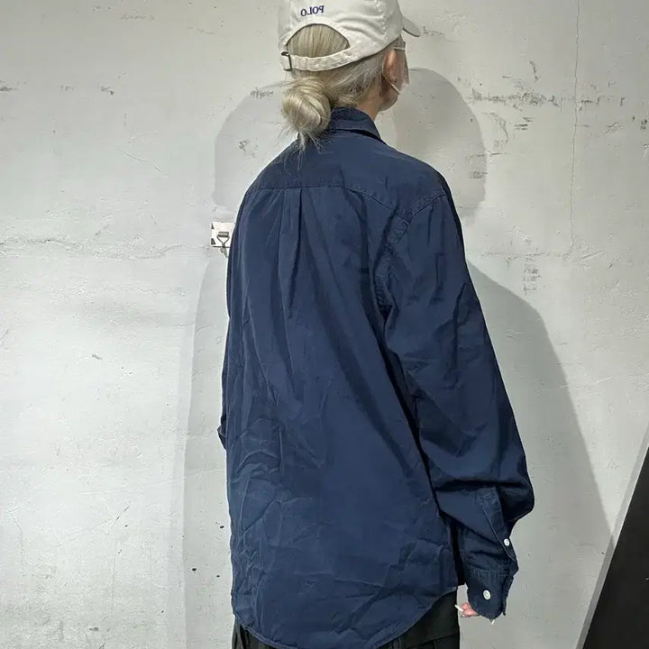 [BUNJANG] Tommy Hilfiger Solid Navy Oversized Shirt M / 타미 힐피거 솔리드 네이비 오버핏 셔츠 M