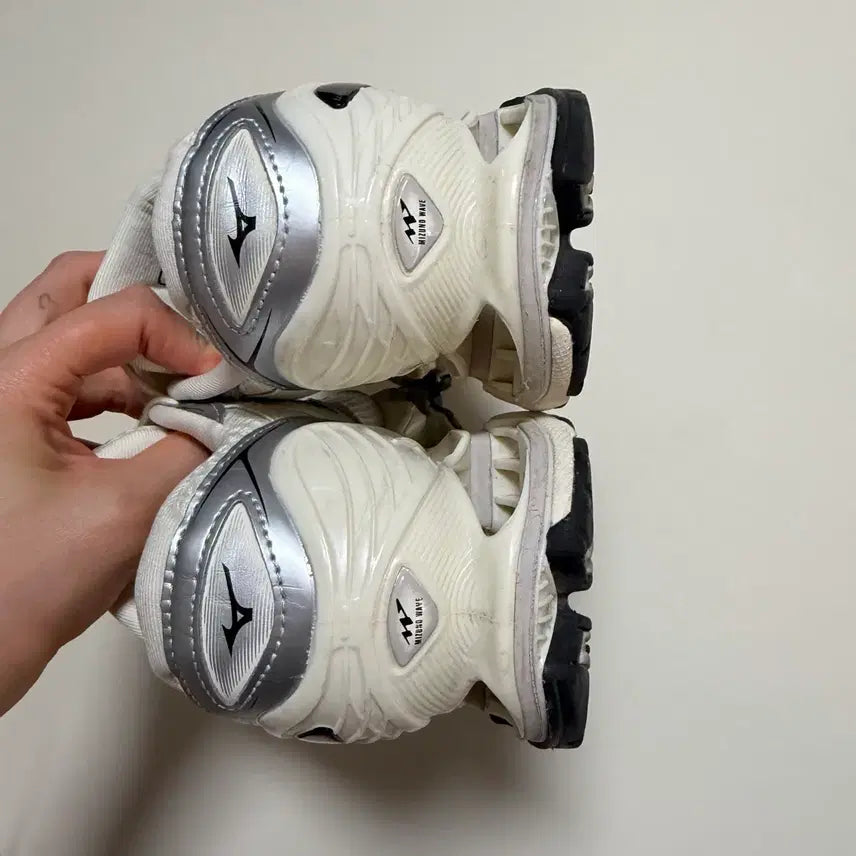 [BUNJANG] Mizuno Wave Prophecy LS Sneakers / 미즈노 웨이브 프로페시 LS 사이즈 250