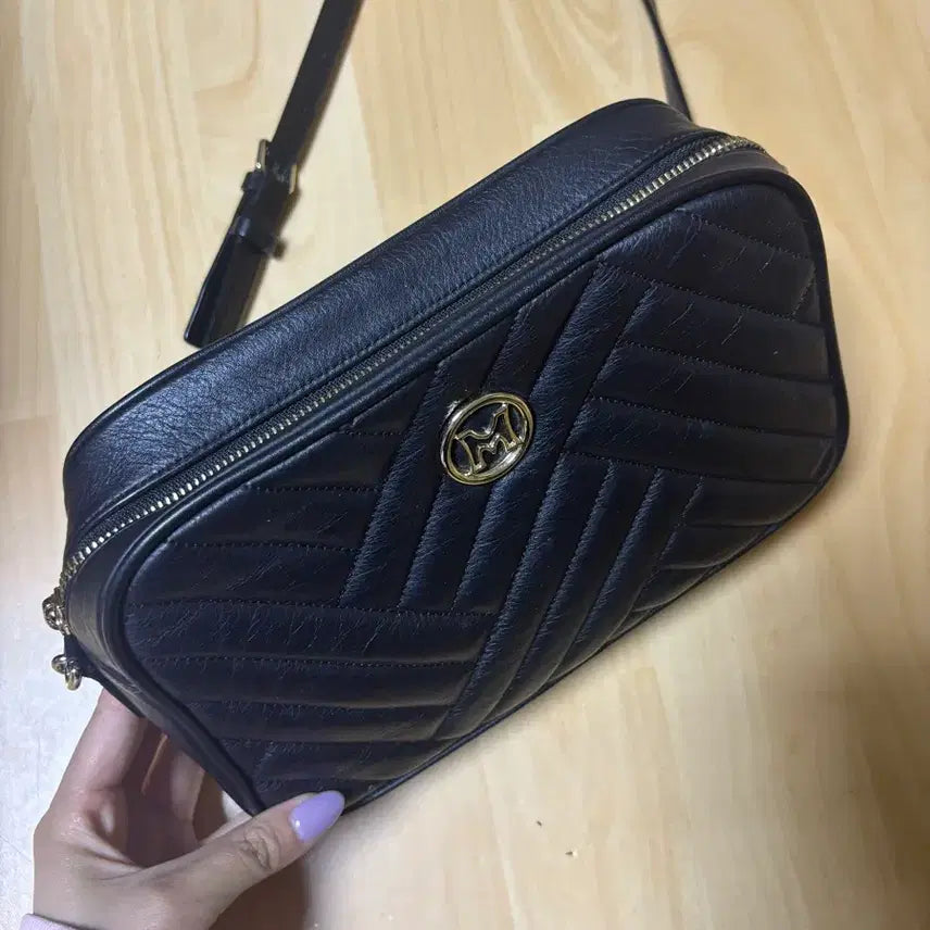 [SOLD OUT] 메트로시티 소가죽 카메라백 라지