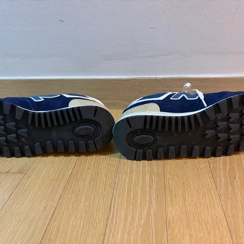 [BUNJANG] New Balance 574 Legacy Navy Sneakers / 250)뉴발란스 574 레거시 네이비