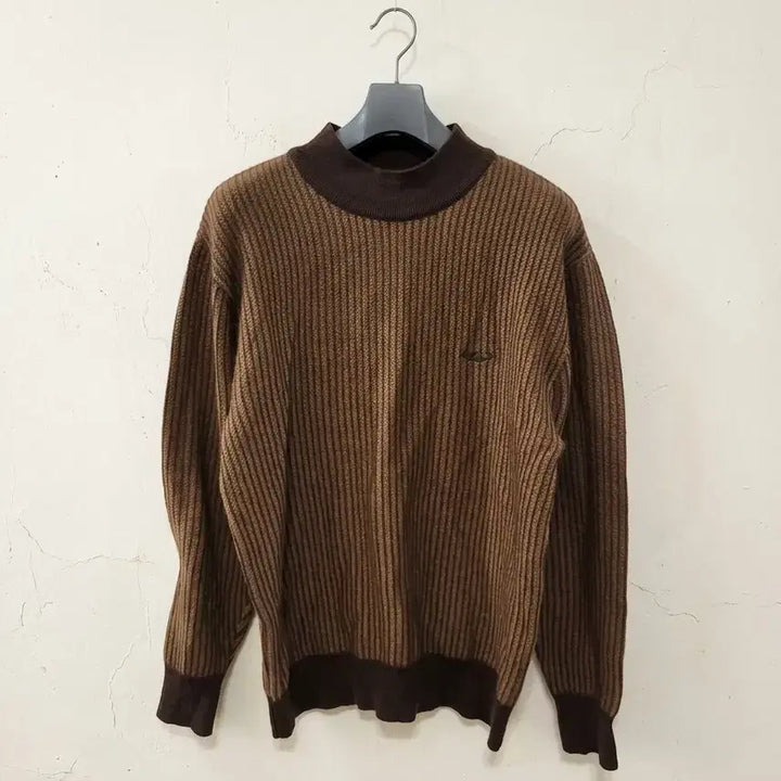 [SOLD OUT] 크로커다일 브라운 니트 95