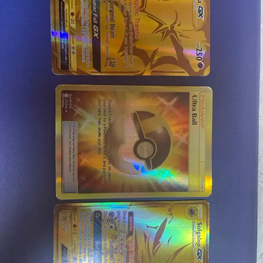 [BUNJANG] Pokemon Gold Lunala/Solgaleo GX Card / 포켓몬 카드 금색 루나아라/솔가레오 GX (영문)