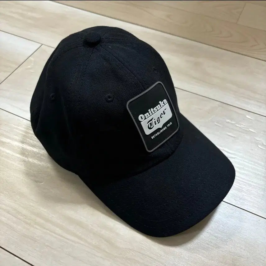 [BUNJANG] Onitsuka Tiger Black Ball Cap / 무배)오니츠카타이거 블랙 볼캡 모자