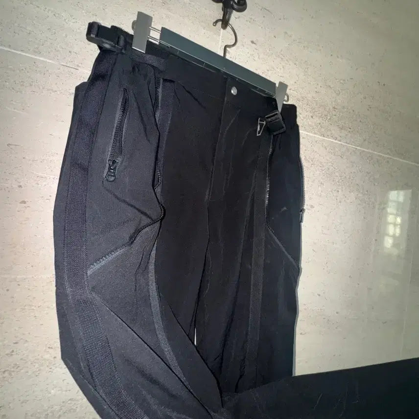 [BUNJANG] Under My Car Tech Pants - Black - Size 1 / 언더마이카 바지