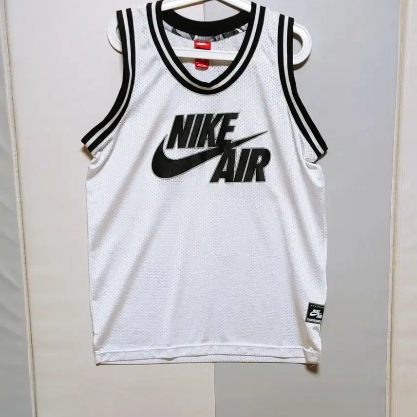 [BUNJANG] Nike Big Logo Tank Top White / [L] 나이키 빅로고 나시티 화이트167