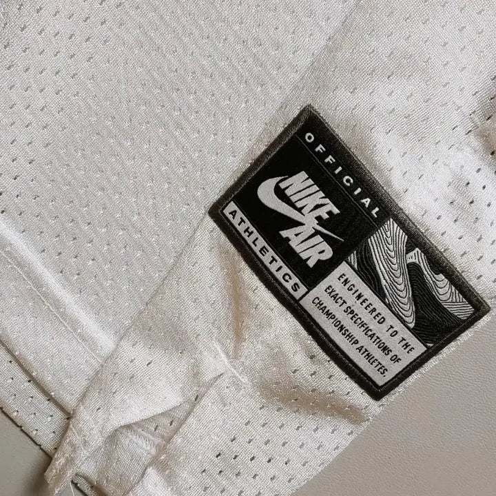 [BUNJANG] Nike Big Logo Tank Top White / [L] 나이키 빅로고 나시티 화이트167