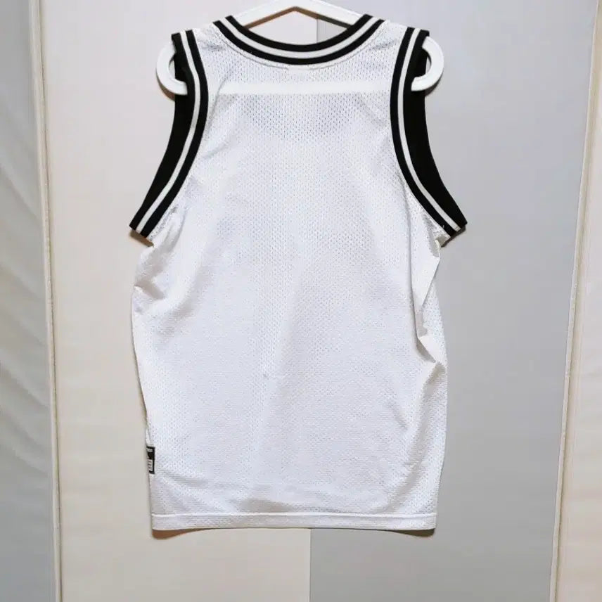 [BUNJANG] Nike Big Logo Tank Top White / [L] 나이키 빅로고 나시티 화이트167