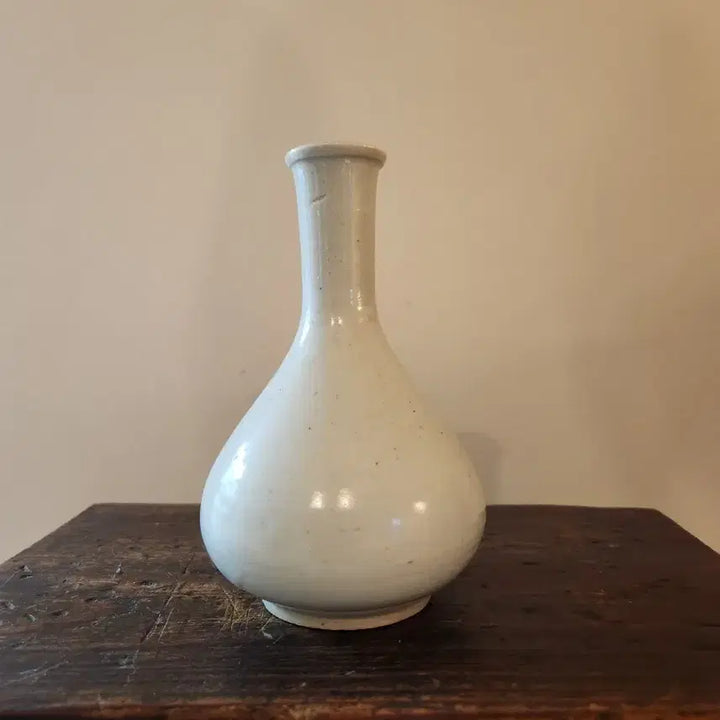 [BUNJANG] Celadon Porcelain Vase with Floral Design / 청화동화 화훼문 백자 화병 작가 수결 유 작가 미상 고품격 도자