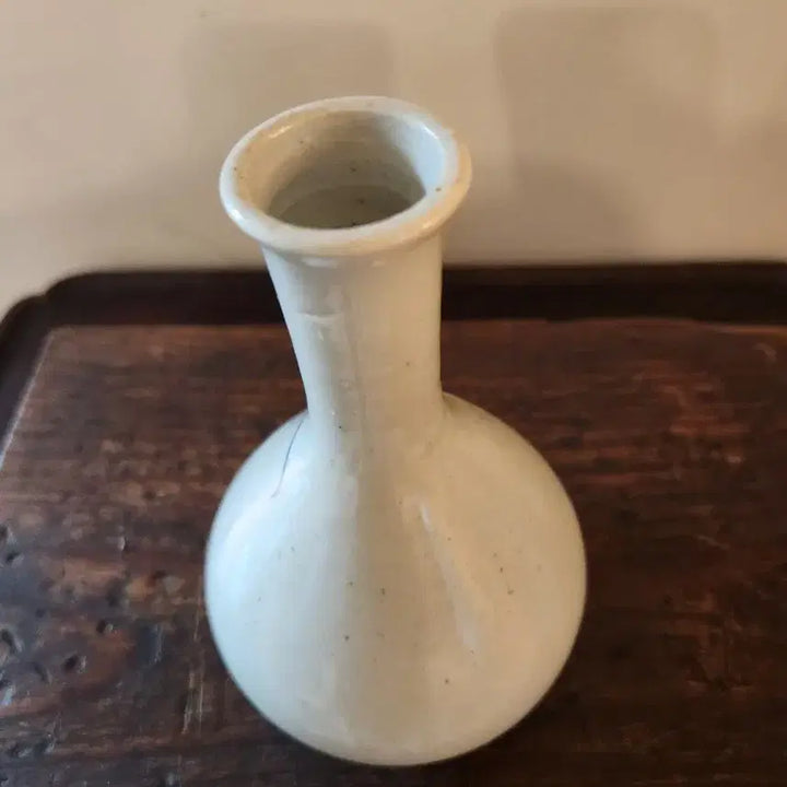 [BUNJANG] Celadon Porcelain Vase with Floral Design / 청화동화 화훼문 백자 화병 작가 수결 유 작가 미상 고품격 도자