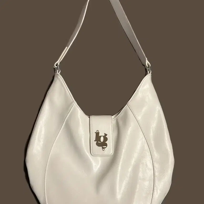 [BUNJANG] Illygo Line Hobo Bag - White / 일리고 라인 호보백 화이트