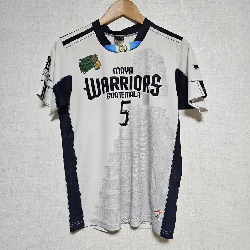 [BUNJANG] Maya Warriors Soccer Jersey (Size 97) / 미국국제학교 마야워리어스 사커티97사이즈