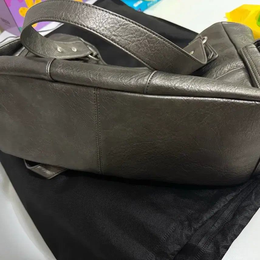 [BUNJANG] Iuga Marcallas Silver Bag / 이우가마카라스 가방 실버