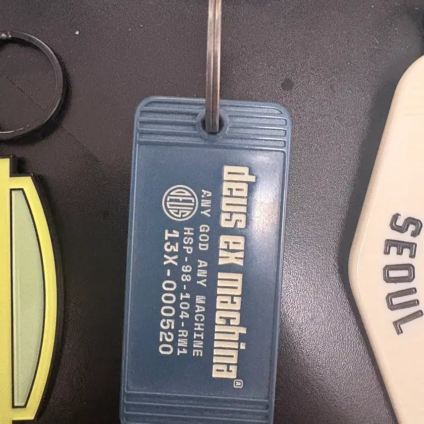 [BUNJANG] Carhartt &amp; Deus Keyring / 칼하트&amp;데우스 키링