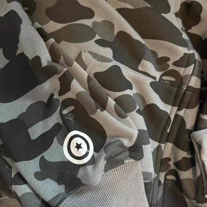 [BUNJANG] BAPE Shark Hoodie / 베이프 샤크후드