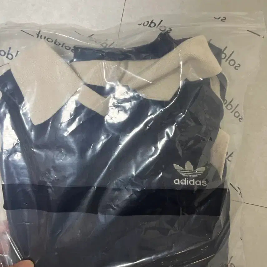 [BUNJANG] Adidas Waffle Short Sleeve Polo Shirt (Black, L) / 아디다스 와플 숏슬리브 폴로 셔츠 블랙 L