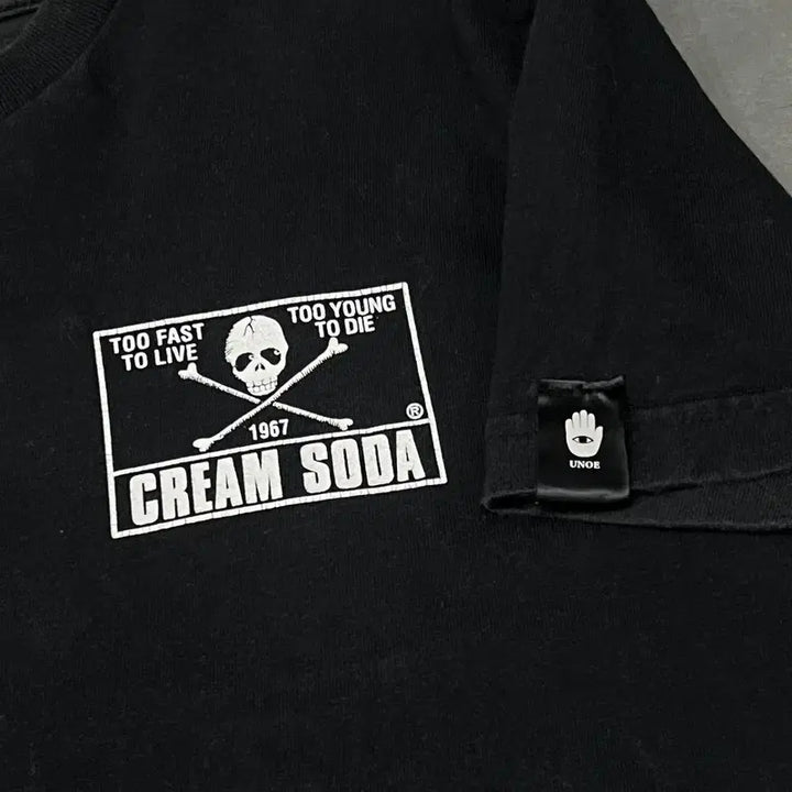 [BUNJANG] Creamsoda Logo T-shirt / 크림소다 로고 반팔티 y16415
