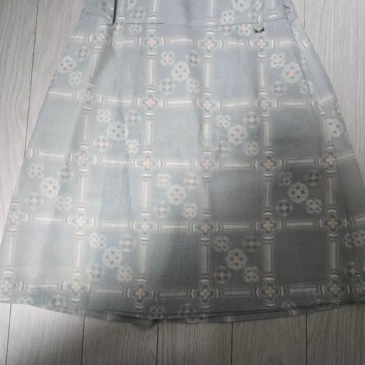 [BUNJANG] HAPPLY Dancheong Checkered Skirt / 하플리 단청체커보드 비색 치마 s