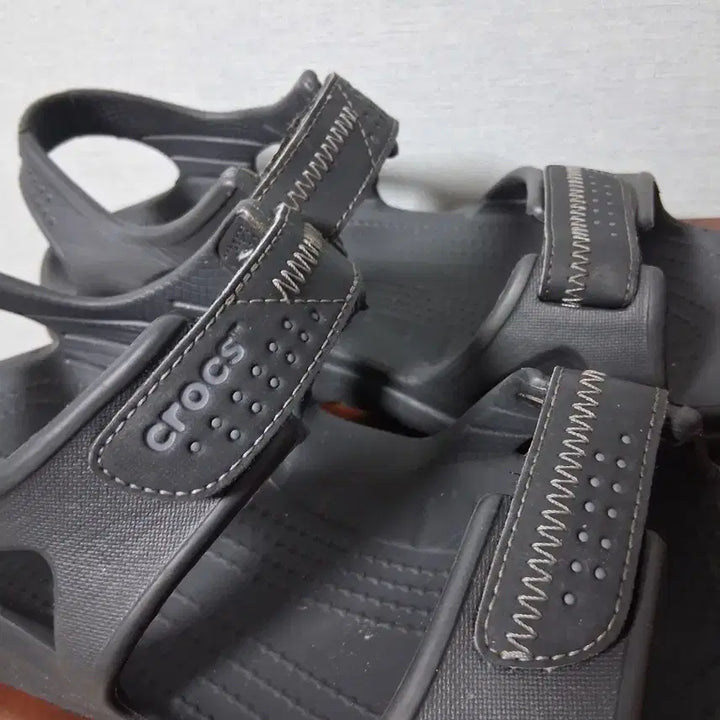 [SOLD OUT] 크록스 남성 샌들 M9 (270)