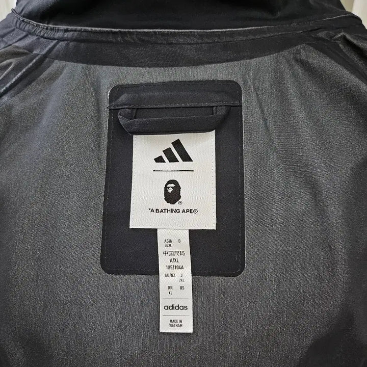 [BUNJANG] Adidas x BAPE Windready Jacket Black / 아디다스 x BAPE 윈드레디 자켓 블랙