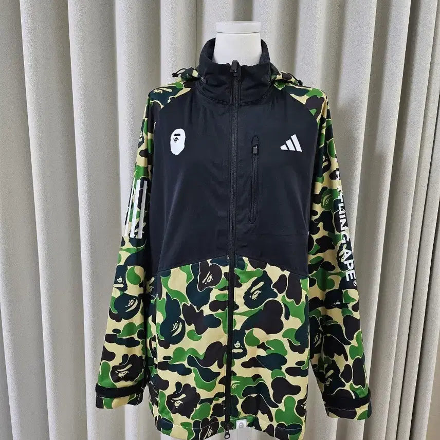 [BUNJANG] Adidas x BAPE Windready Jacket Black / 아디다스 x BAPE 윈드레디 자켓 블랙