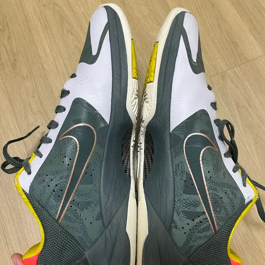 [BUNJANG] Nike Kobe 5 EYBL Basketball Shoes / 나이키 코비5 eybl 275농구화