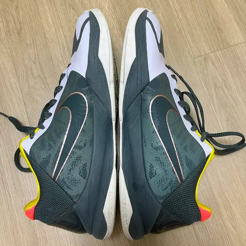 [BUNJANG] Nike Kobe 5 EYBL Basketball Shoes / 나이키 코비5 eybl 275농구화