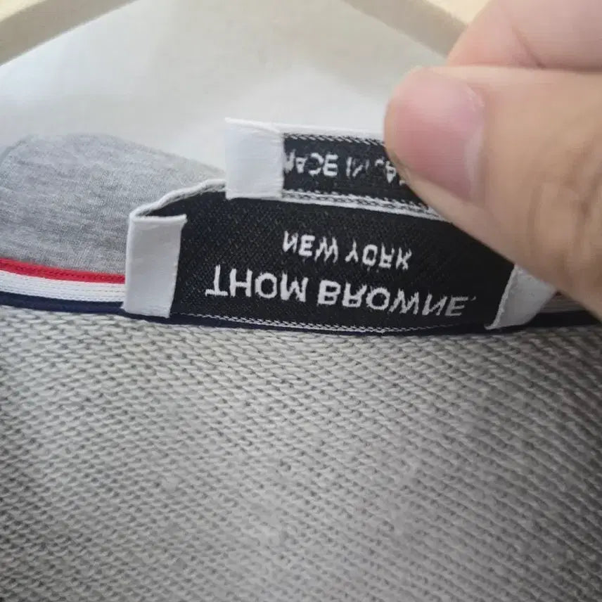 [BUNJANG] Thom Browne Hooded Zip-up Jacket (4) / 톰브라운 후드집업 사선완장 4사이즈